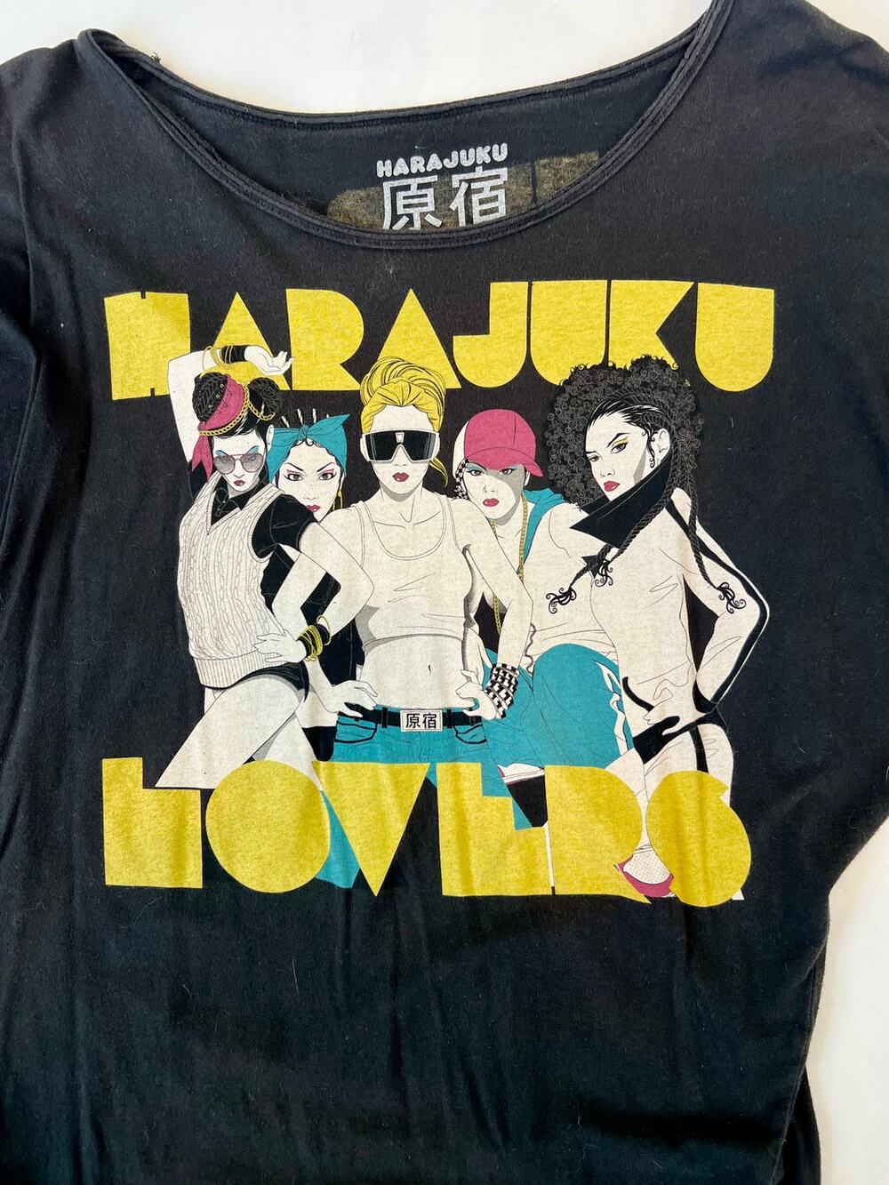 Vintage Harajuku Lovers Womens Asymmetrical Black Streetwear Tee - Size Small